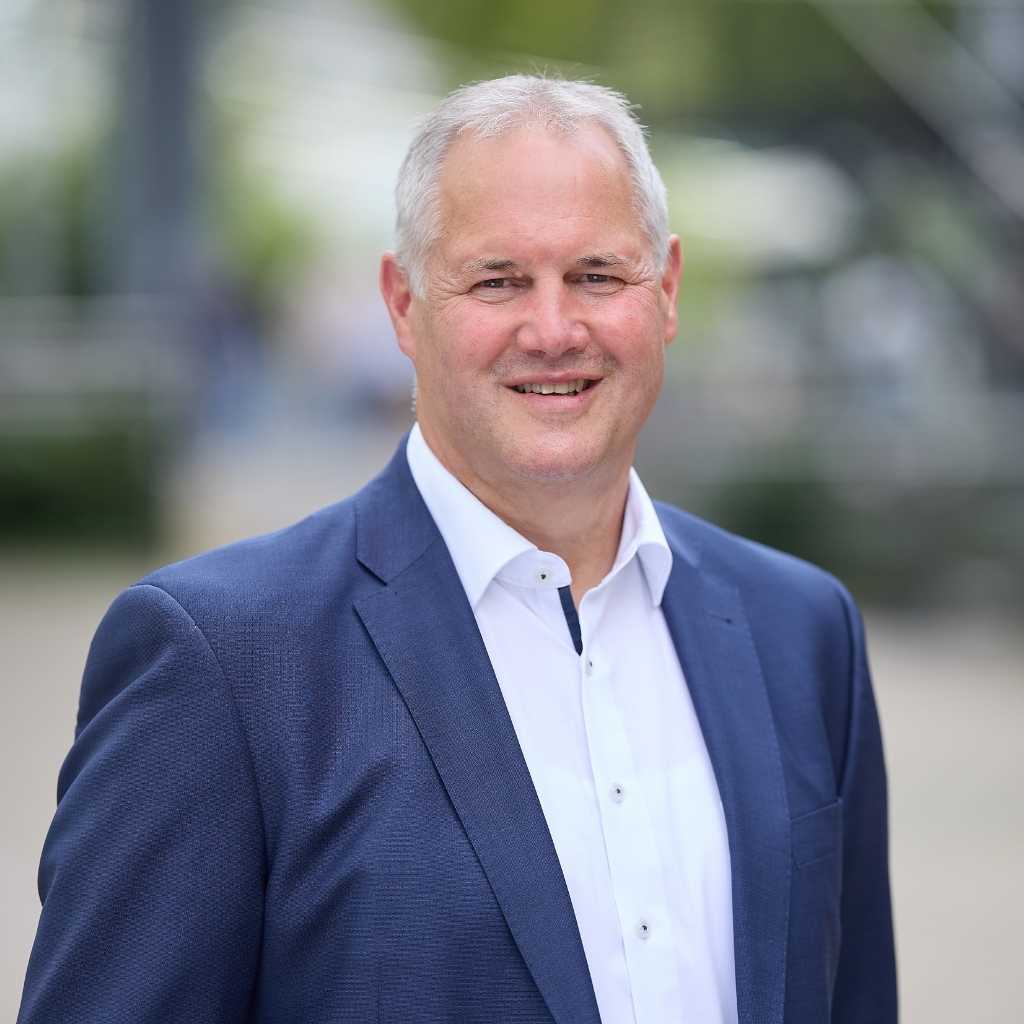 Portrait Frank Holder Frank Holder Immobilien