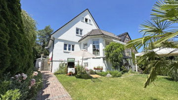 Wohnen mit Charme in stadtnaher RT-Toplage, 72762 Reutlingen, Einfamilienhaus