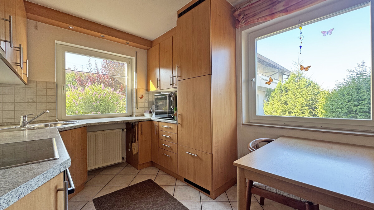 Familienfreundliches Zuhause mit großzügigem Garten - Küche (4075)
