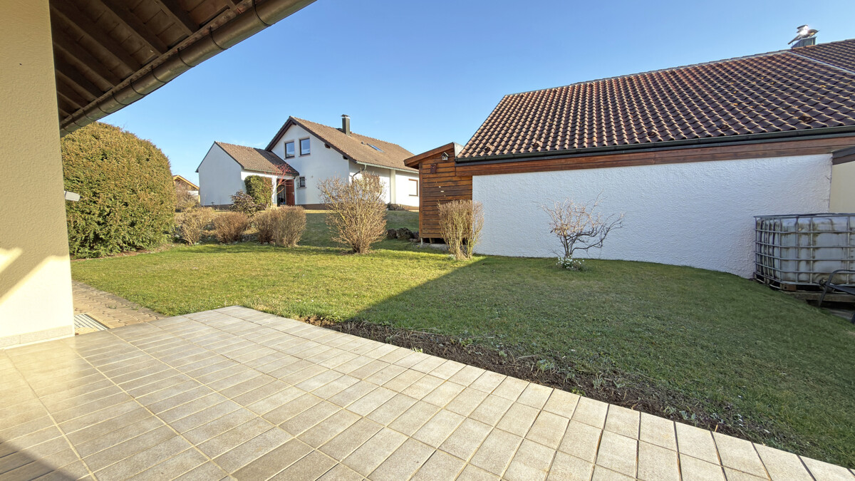 Wohnen in Toplage – ruhig, familienfreundlich, kurze Wege - Terrasse und Garten (3693)